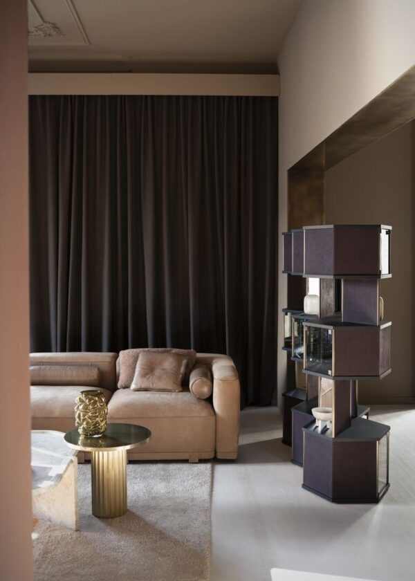 Итальянский стеллаж HIVE 4