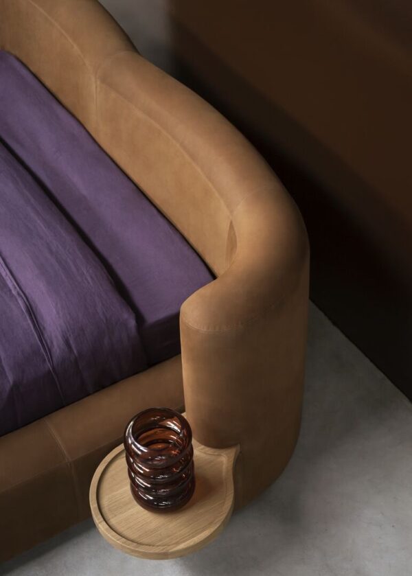 Итальянская кровать CLARA 2