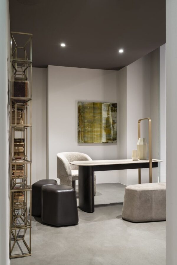 Итальянский стол ELLIPSE LIGHT UP 2