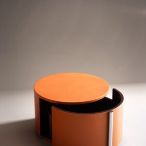 Итальянский столик BESIDE от Baxter