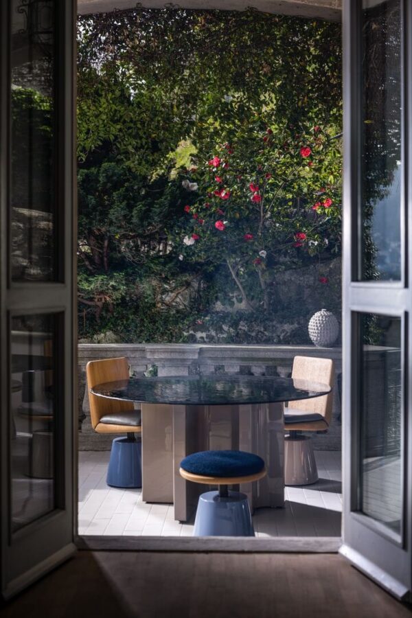 Итальянский стол DHARMA от Baxter