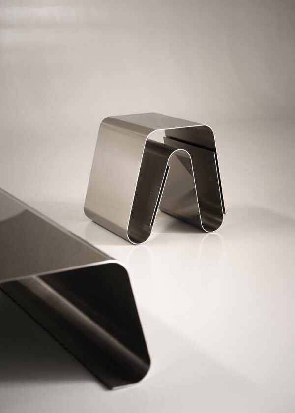 Итальянский столик DUNE 2