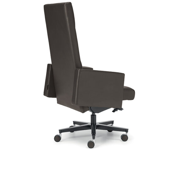 Итальянское кресло руководителя INCA 3