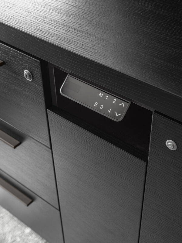 Итальянский стол руководителя INCA 4