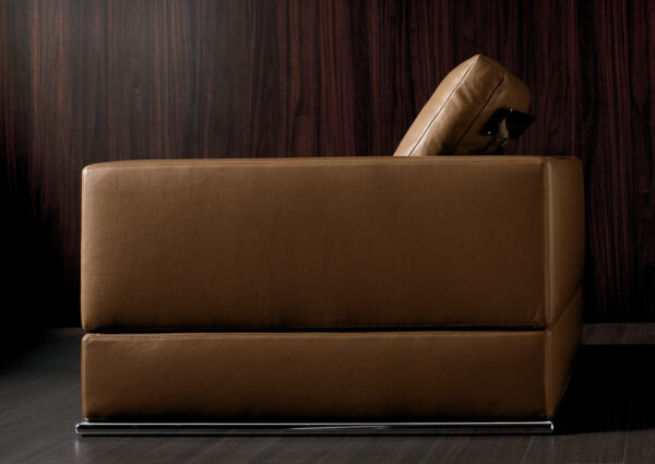 Итальянский диван KEEN 3