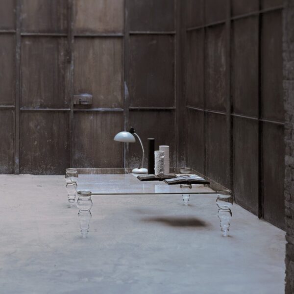 Итальянский столик Post Modern от Glasitalia