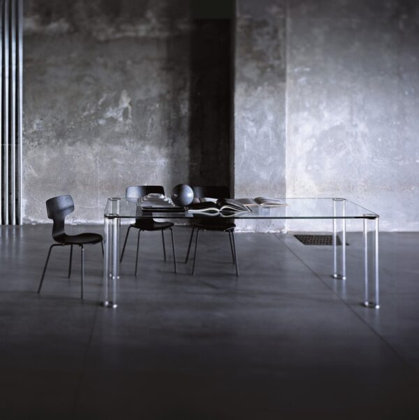 Итальянский стол Pipeline 2