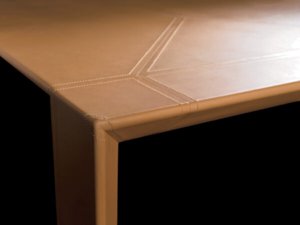 Итальянский стол METEORA от 4mariani