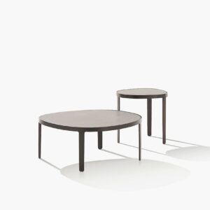 Итальянский столик MAD OUT от Poliform