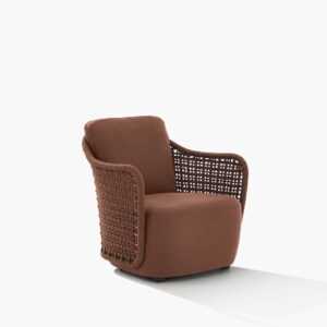 Итальянское кресло MAD OUT от Poliform