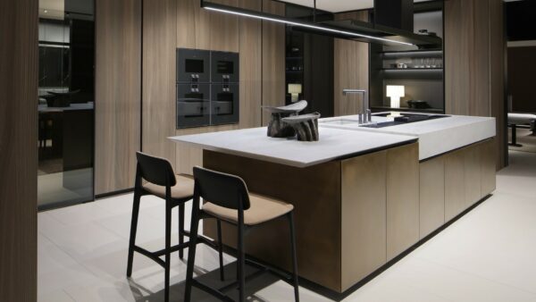 Итальянский стул CURVE от Poliform