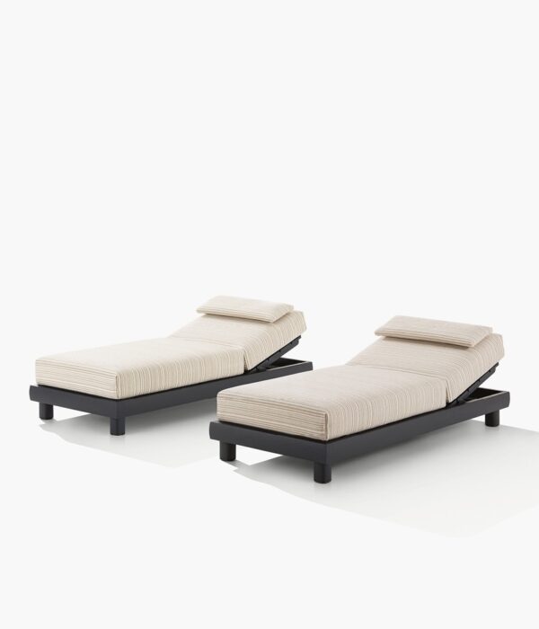 Итальянский шезлонг KETCH от Poliform