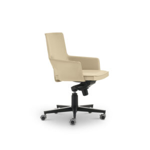 Итальянское рабочее кресло SHU от 4mariani