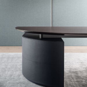 Итальянский стол руководителя SIENA 2