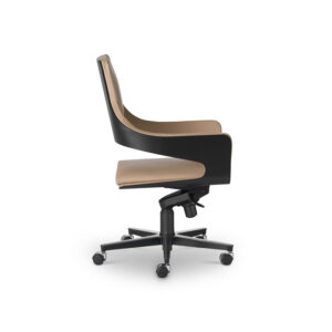 Итальянское рабочее кресло SILHOUETTE 3