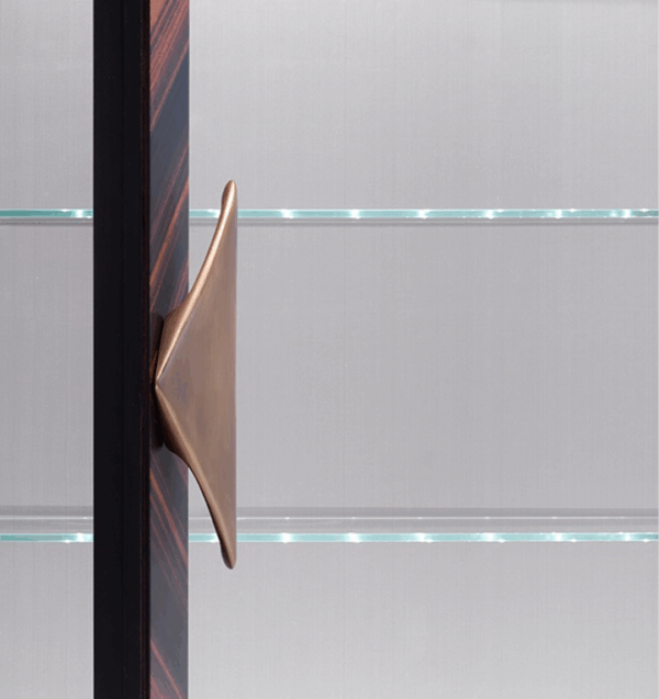 Итальянская витрина E 1585 от ANNIBALE COLOMBO