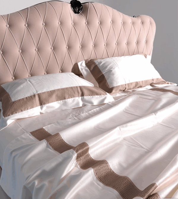 Итальянская кровать G 1583 от ANNIBALE COLOMBO