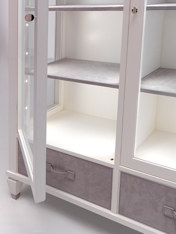 Итальянская витрина E1601 от ANNIBALE COLOMBO