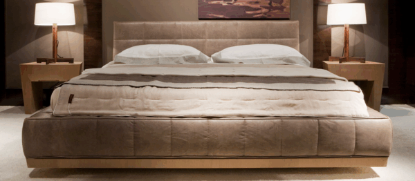 Итальянская кровать G 1396 от ANNIBALE COLOMBO