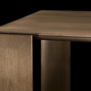 Итальянский стол LY от Henge