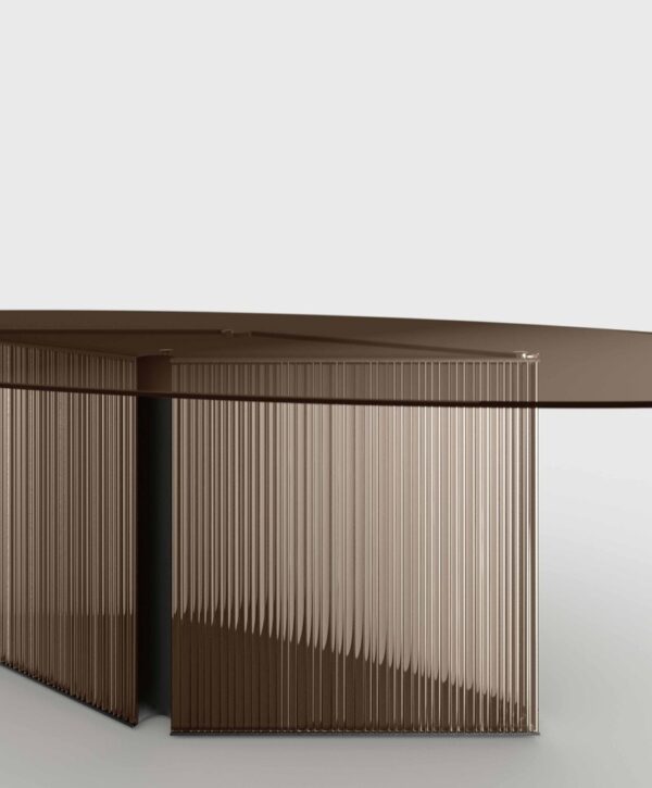 Итальянский стол Bow 2