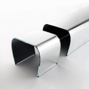 Итальянский табурет Bent Glass Stool от Glasitalia