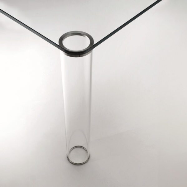 Итальянский стол Pipeline от Glasitalia