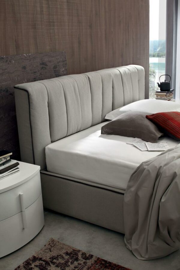 Итальянская кровать OLIVER от MARONESE ACF