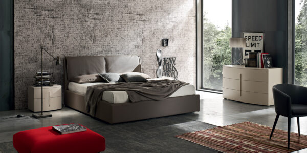 Итальянская кровать ESTER 2