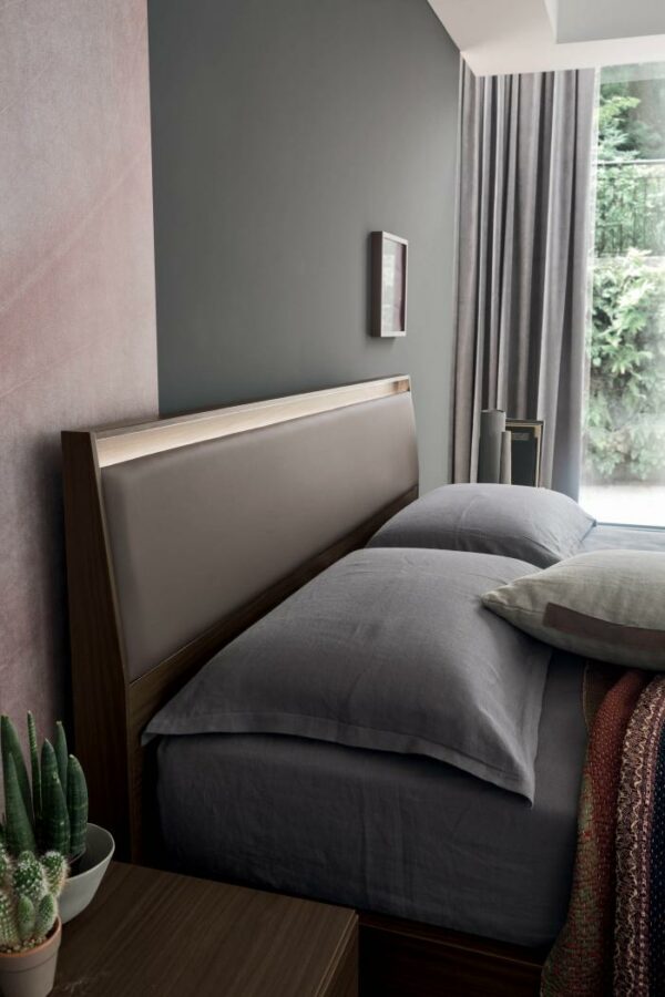 Итальянская кровать AIDA 2