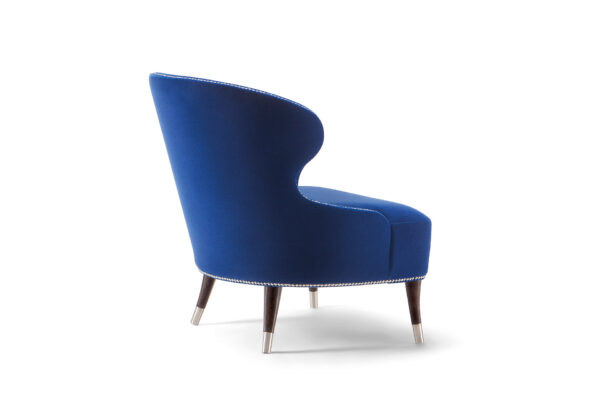 Итальянское кресло CAMELIA LOUNGE CHAIR 051 P от Tirolo