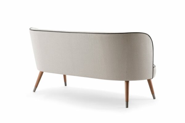 Итальянский диван CANDY SOFA 061 D 2