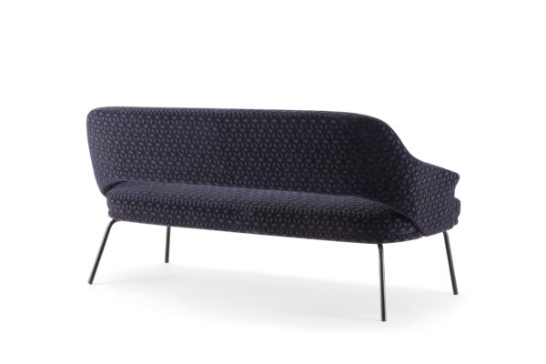 Итальянский диван WINGS SOFA WITH METAL BASE 076 DL от Tirolo