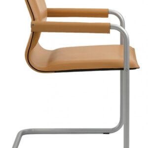 Итальянское кресло LYBRA от ENRICO PELLIZZONI