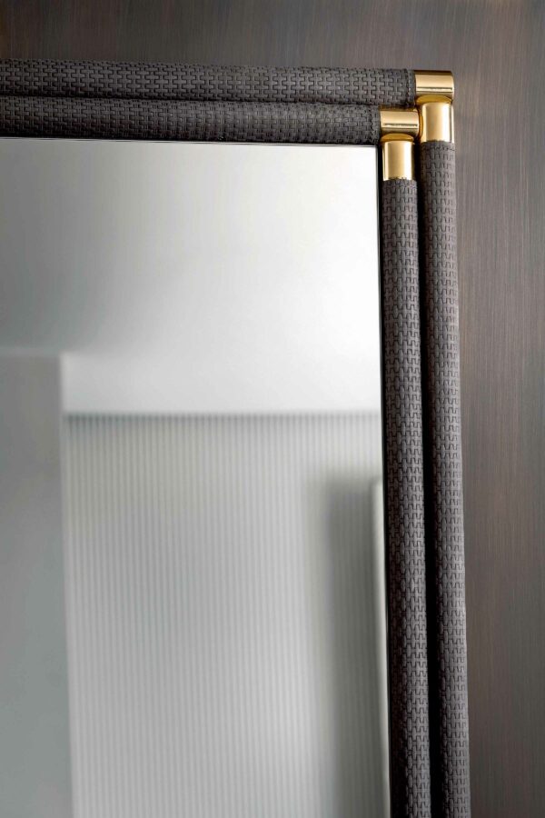 Итальянское зеркало Boheme от Rugiano