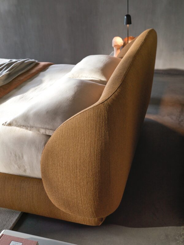 Итальянская кровать Pacific 2