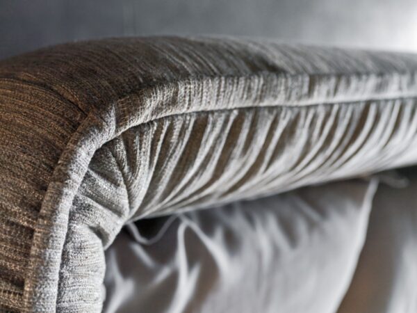 Итальянская кровать Puppet 2