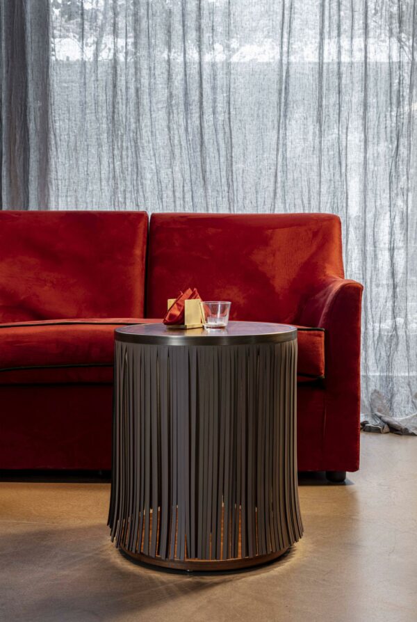 Итальянский столик INDIAN 2