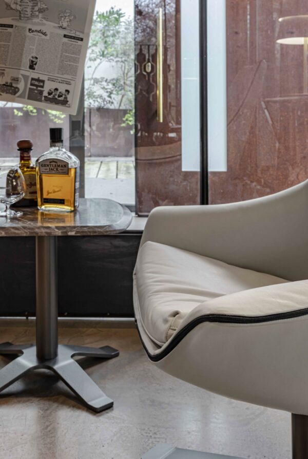 Итальянский столик LULLABY 2