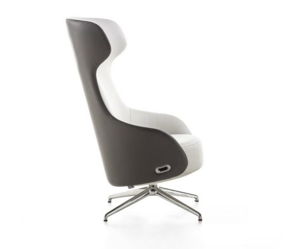 Итальянское кресло IRIS LOUNGE CHAIR от ENRICO PELLIZZONI