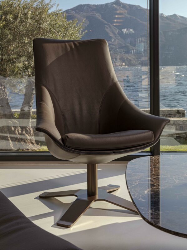 Итальянское кресло LULLABY 2 от ENRICO PELLIZZONI