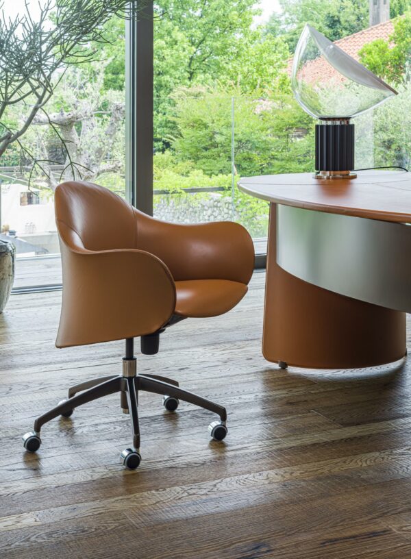 Итальянское офисное кресло LOPOD 2