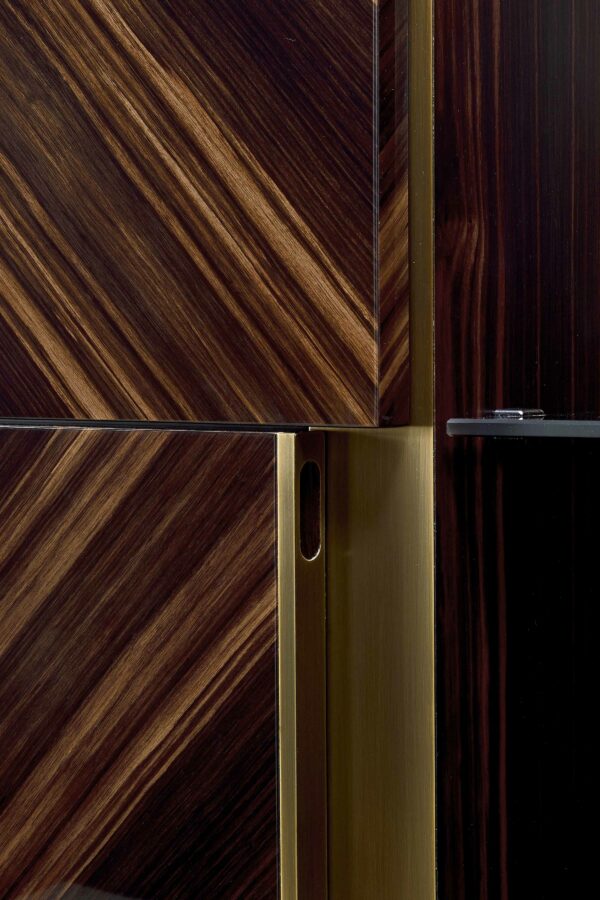 Итальянский комод Blade High от Rugiano