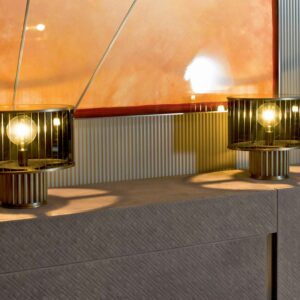 Итальянская настольная лампа Liberty от Rugiano