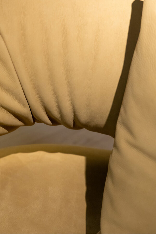 Итальянский диван Abbraccio 2