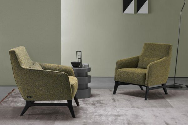 Итальянское кресло Ascot от Bodema