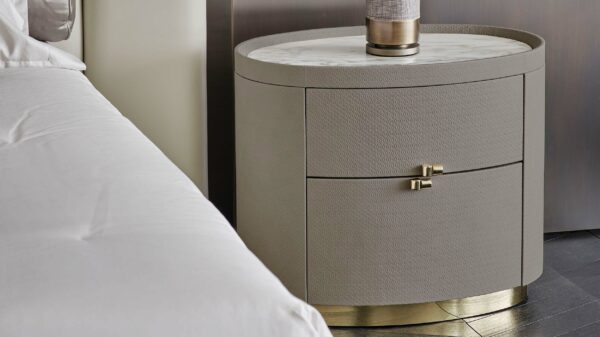 Итальянская прикроватная тумбочка Boheme от Rugiano