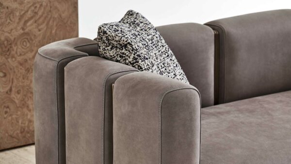 Итальянский диван Club от Rugiano