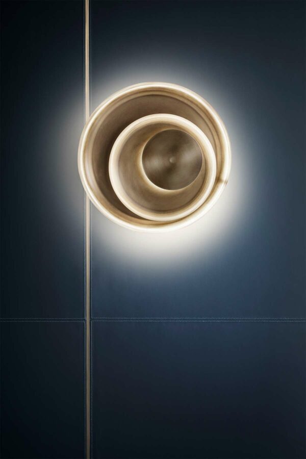 Итальянская настенная лампа Eclipse от Rugiano