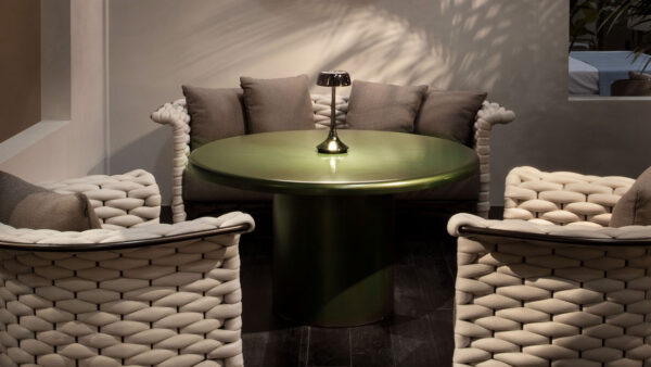 Итальянский стол Elba от Rugiano